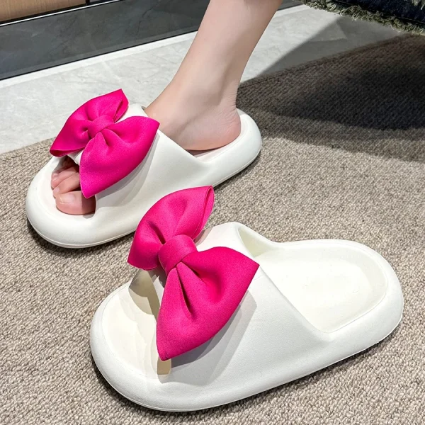 Women’s Bow Accent Non-Slip Beach Flip Flops
