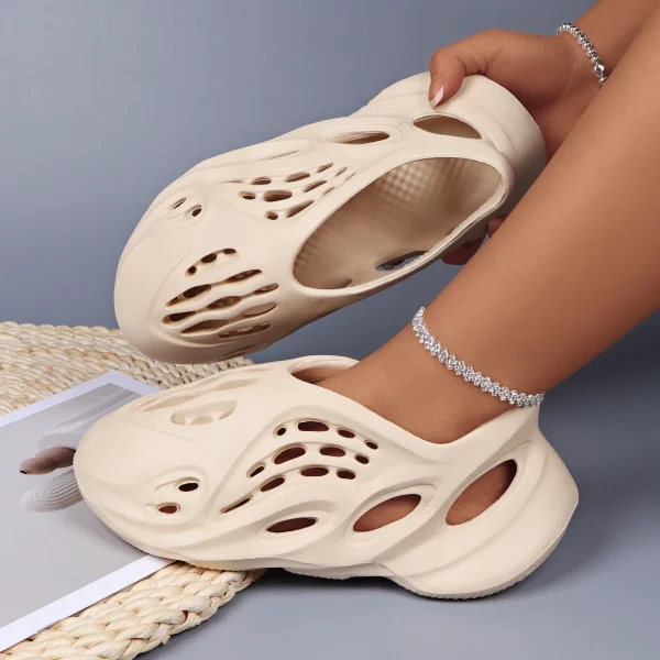 Breathable EVA Soft Sole Non-Slip Beach Sandals