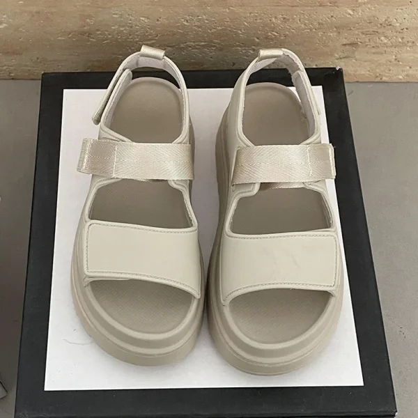 Lightweight Platform Roman Sandals